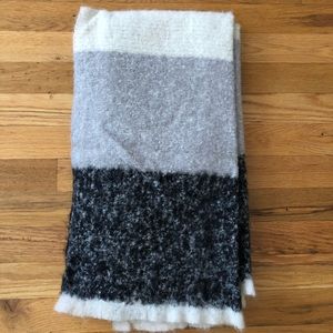Alpaca scarf